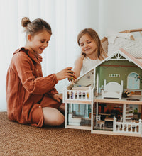 Compact Urban Villa Dollhouse